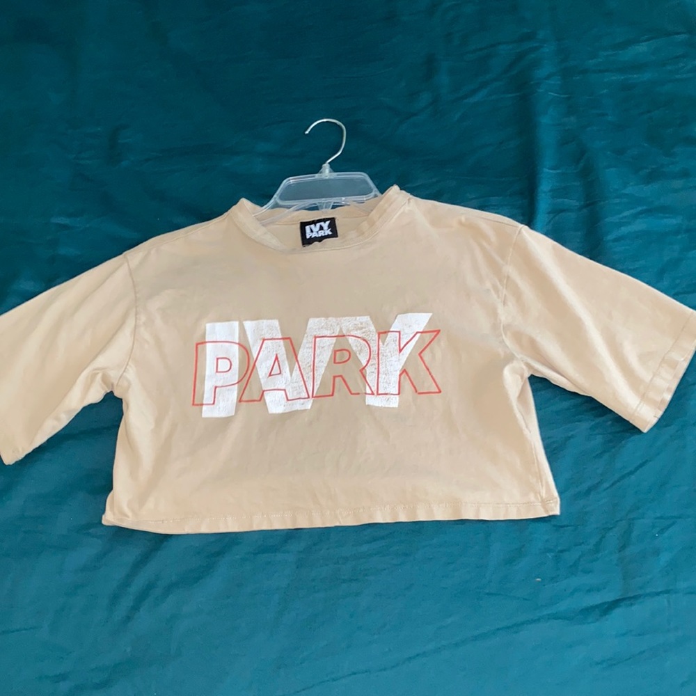Tan ivy park crop top